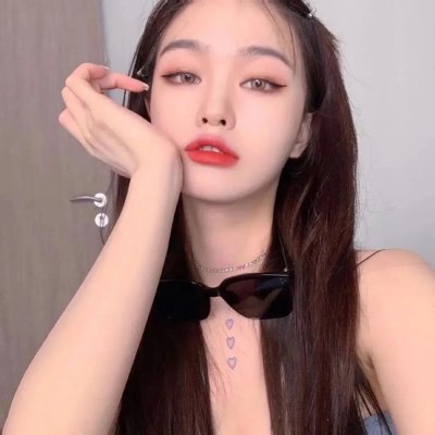 金发美人